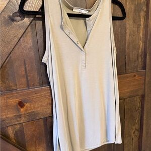 Lush sage green Sleeveless Tank Top